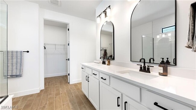 property at 20514 Pebble Gln Dr