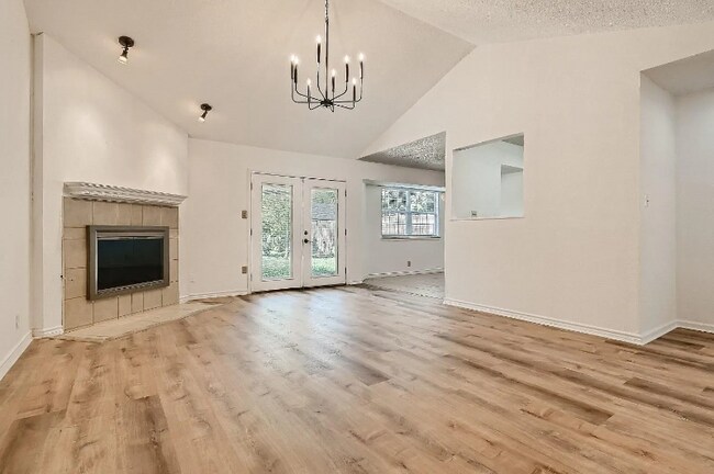1306 Wayne Dr in Round Rock, TX - Building Photo - Building Photo