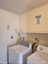 190 NE 40th St, Unit 194 in Oakland Park, FL - Building Photo - Building Photo