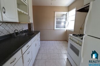 1116 Stillwater Ave in Lincoln, NE - Building Photo - Building Photo