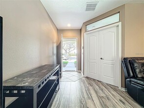 15811 Fishhawk Blvd in Lithia, FL - Building Photo - Building Photo