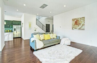 2105 S Orcas St in Seattle, WA - Building Photo - Building Photo