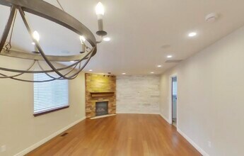 18106 70th Ave Ct E in Puyallup, WA - Building Photo - Building Photo