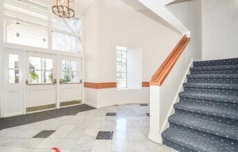 2333 Bering Dr in Houston, TX - Foto de edificio - Building Photo