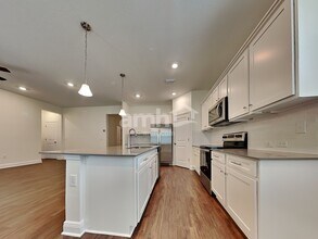 6355 Emerald Hls Wy in Wesley Chapel, FL - Building Photo - Building Photo