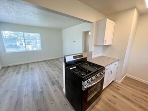 4578 Logan Ave in San Diego, CA - Building Photo - Building Photo