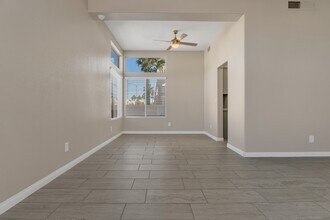 68 Moonrise Way in Henderson, NV - Building Photo - Building Photo