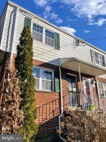 property at 5835 Mt Vernon Dr