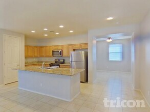 41038 W Portis Dr, Unit 8 in Maricopa, AZ - Building Photo - Building Photo