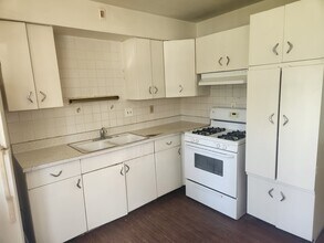 932 Blackstone Ave in Waukesha, WI - Building Photo - Building Photo