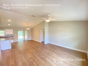 7017 Hemlock Course in Ocala, FL - Building Photo - Building Photo