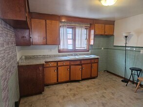 1624 Ontario Ave in Niagara Falls, NY - Building Photo - Building Photo