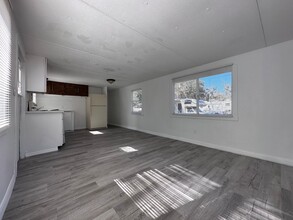 37021 Tucker Rd in Zephyrhills, FL - Building Photo - Building Photo