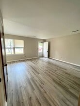 807 Sandpiper Dr in Ladson, SC - Building Photo - Building Photo