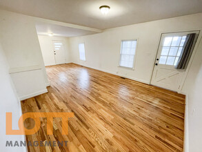 702 Sumter St in Greenville, SC - Building Photo - Building Photo