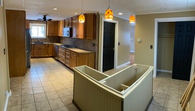 592 Dorrance Ave, Unit Lower in Buffalo, NY - Foto de edificio - Building Photo