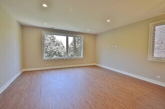 215 S Hamilton Ave-Unit -3S in Chicago, IL - Building Photo - Building Photo