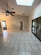 4924 Raylene Way in St. Cloud, FL - Building Photo - Building Photo