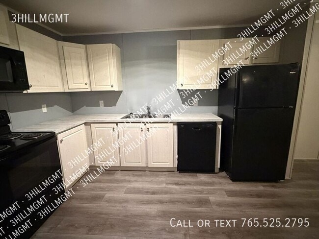 property at 5600 W Kilgore Ave