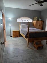 2724 Pointe Cir in Greenacres, FL - Building Photo - Building Photo
