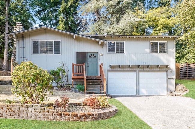 property at 33037 29th Ave SW