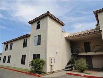 Center Apartments in Mesa, AZ - Building Photo