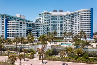 Seacoast in Miami Beach, FL - Foto de edificio - Building Photo