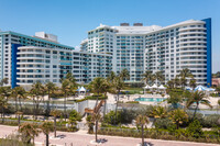 Seacoast in Miami Beach, FL - Building Photo - Building Photo