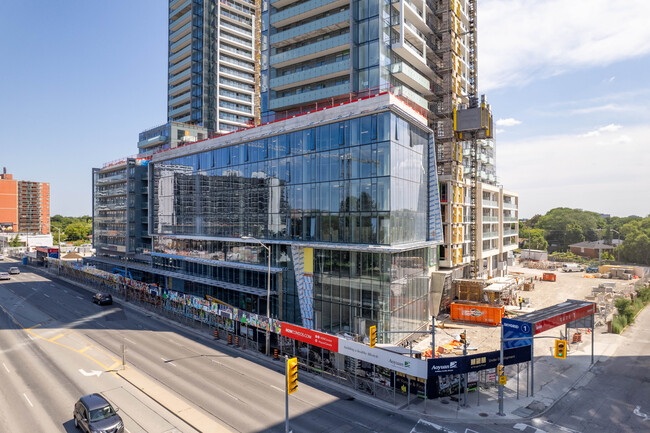 M2M - Phase 1 Podium in Toronto, ON - Building Photo - Building Photo