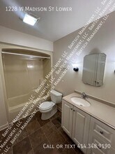 1228 W Madison St in Milwaukee, WI - Building Photo - Building Photo
