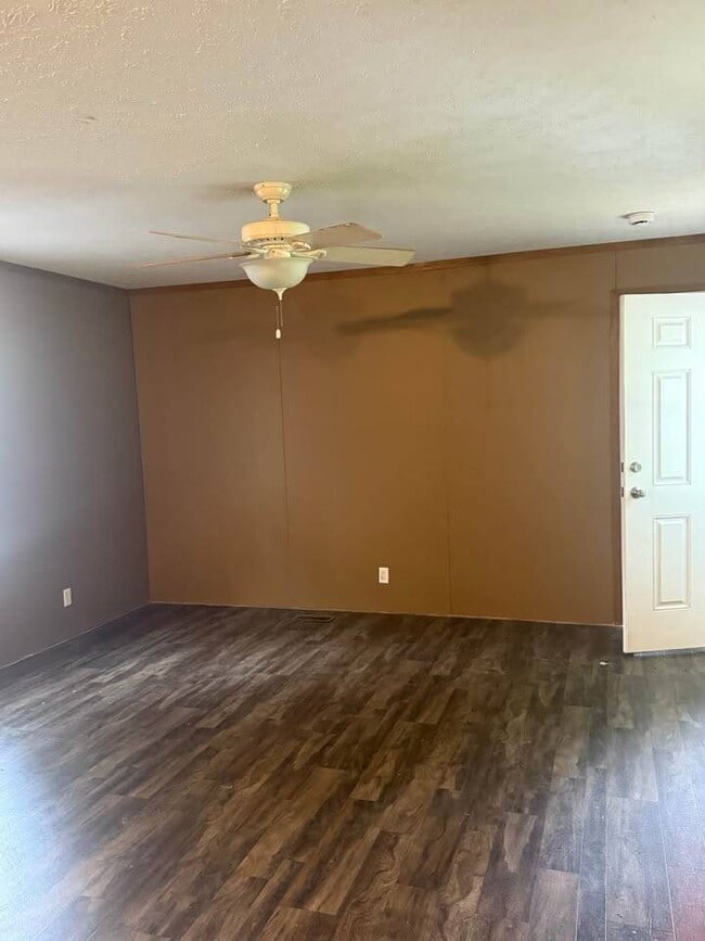 1800 E Jordan Rd in Mt. Pleasant, MI - Building Photo - Building Photo