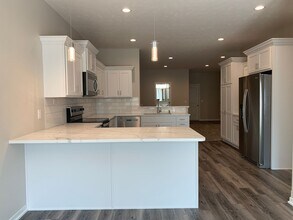 232 Deep Water Dr in Lincoln, NE - Building Photo - Building Photo