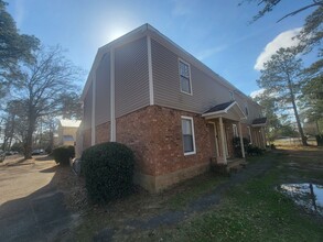 152 Chalet North CT in North Augusta, SC - Building Photo - Building Photo