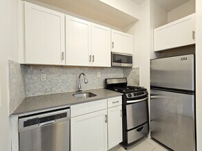 515 W 168th St in New York, NY - Building Photo - Building Photo