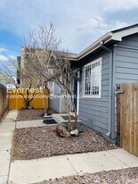 2107 S Acoma St in Denver, CO - Building Photo