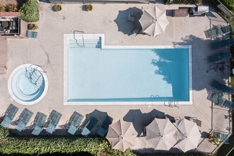 Spring Pointe in La Habra, CA - Building Photo - Building Photo