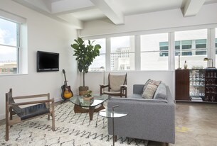 The Commerce Building