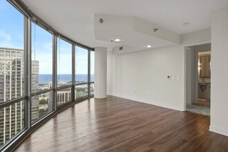 1244 S Michigan Ave in Chicago, IL - Building Photo - Building Photo