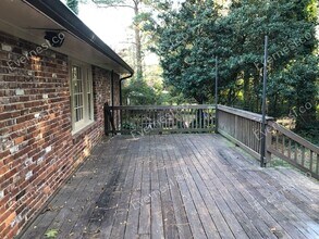 1915 Fairway Cir NE in Atlanta, GA - Building Photo - Building Photo