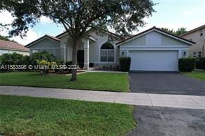 4203 NW 54th St in Coconut Creek, FL - Building Photo