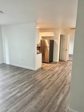 1750 Karen Ave in Las Vegas, NV - Building Photo - Building Photo
