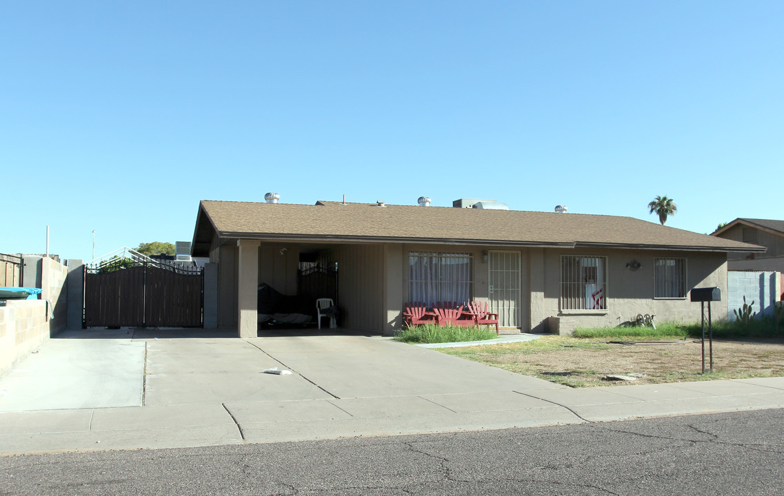 4116 W Monte Vista Rd in Phoenix, AZ - Building Photo