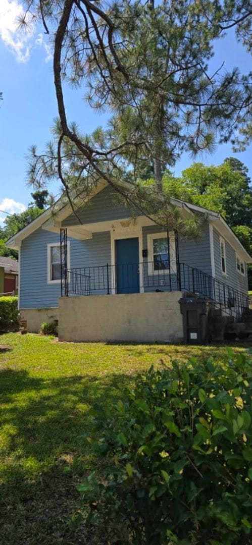 property at 2760 Royal St