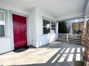 1808 Spokane Rd in West Sacramento, CA - Building Photo - Building Photo