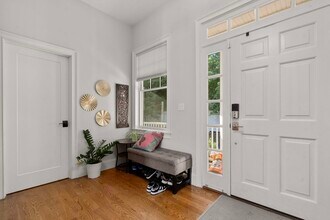 88 Crescent St in Newton, MA - Building Photo - Building Photo