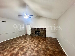 60 Lynn Cove in Marion, AR - Building Photo - Building Photo