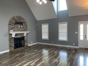 3783 Tradewinds Terrace in Clarksville, TN - Building Photo - Building Photo
