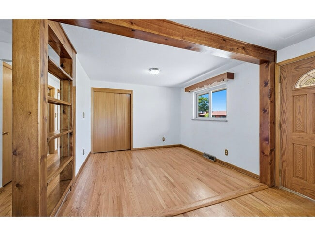 8240 Tennyson St in Westminster, CO - Foto de edificio - Building Photo