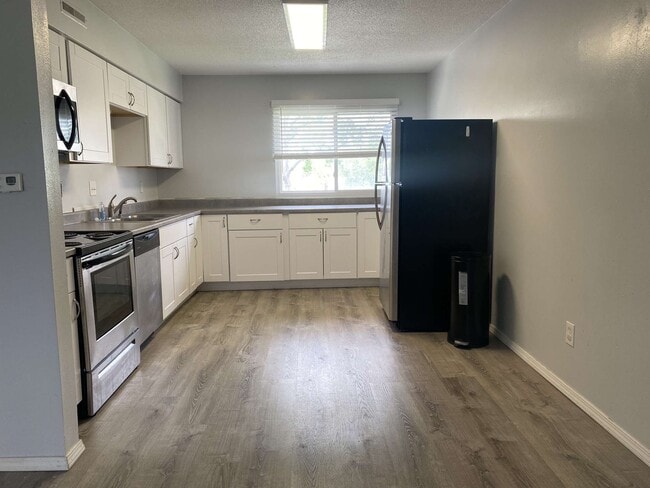 1121 3rd St SW, Unit 2