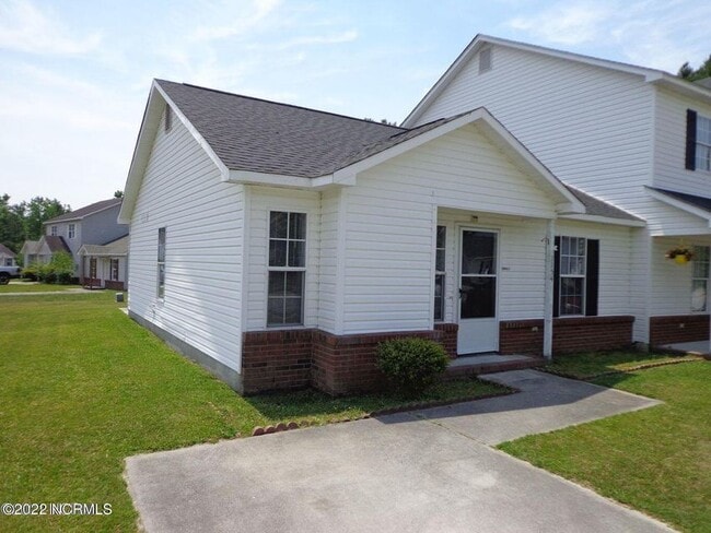1154 Pueblo Dr in Jacksonville, NC - Building Photo - Building Photo